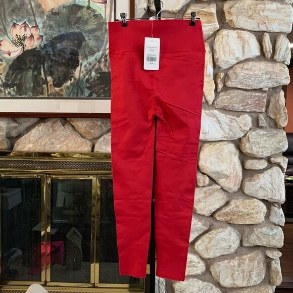 New with tags Fabletics sculpt knit leggings - Picture 3 of 8